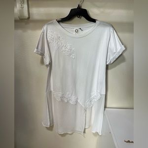 White Akemi + Kin Short Sleeved summer top, size small